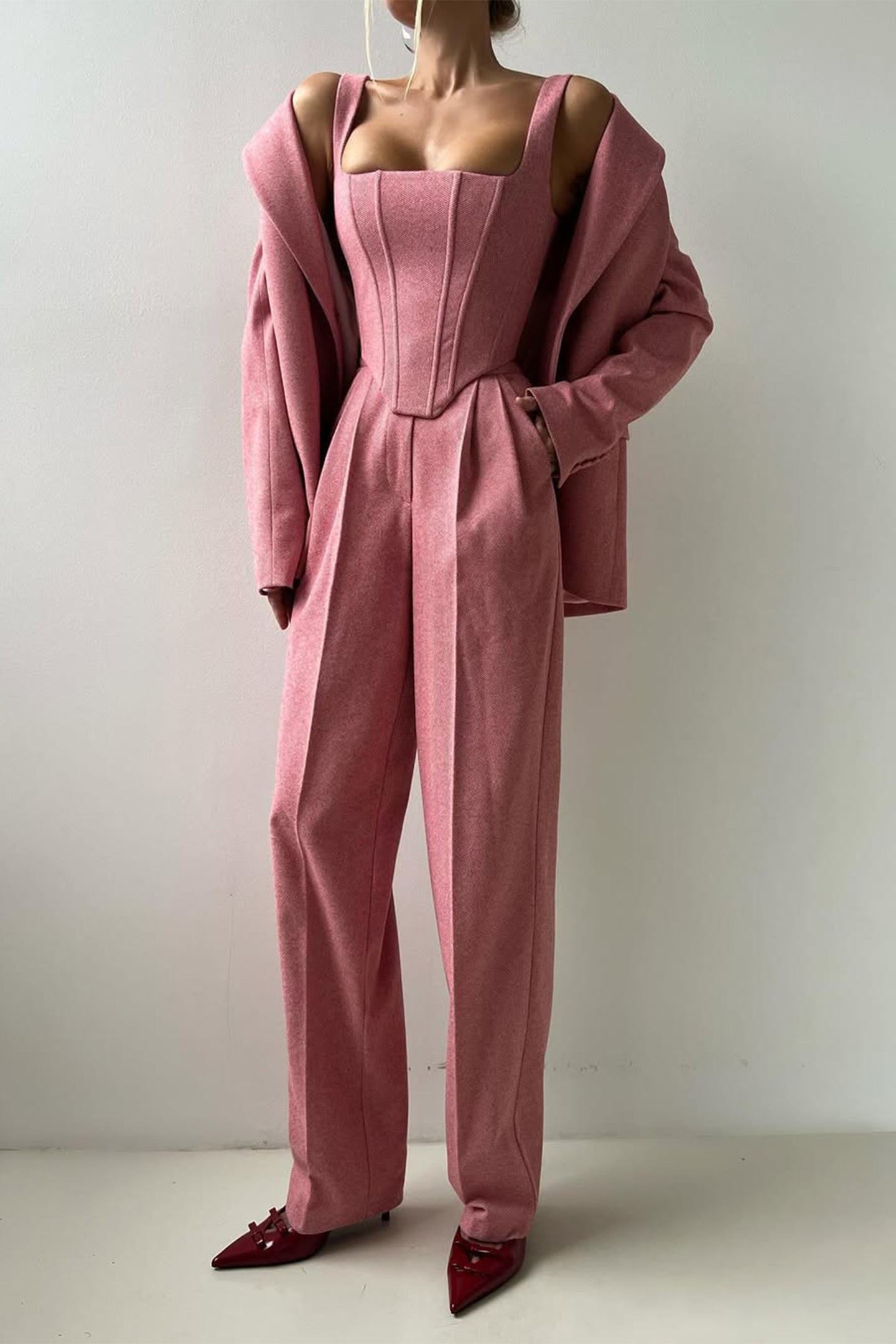 Dolce- Dreiteiliges Set mit doppelreihigem Blazer