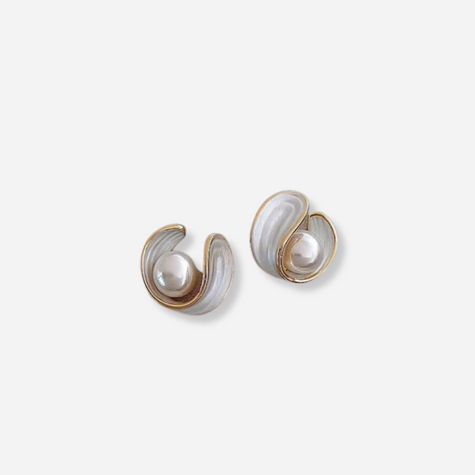 Isabelle | Luxuriöse Opal-Ohrringe mit edlem Weißglanz