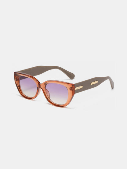 Modische Katzenaugenbrille mit Polycarbonatgestell