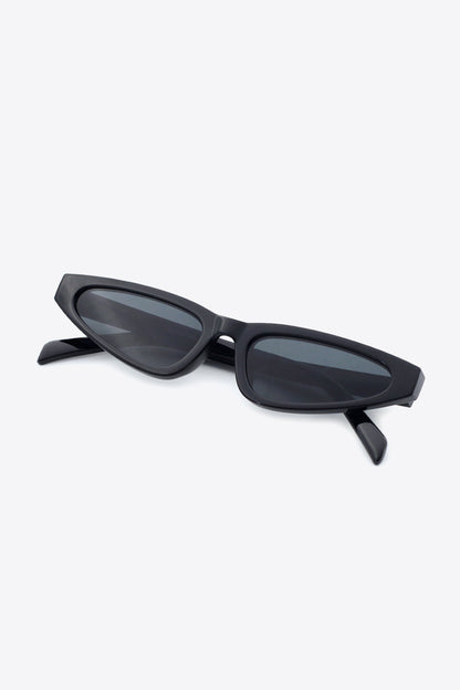 Cat-Eye-Sonnenbrille mit Polycarbonat-Rahmen und UV400-Schutz